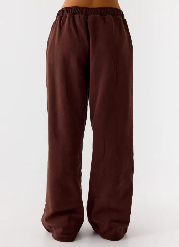 Signature Low Rise Sweatpants - Chocolate - Pants + Leggings
