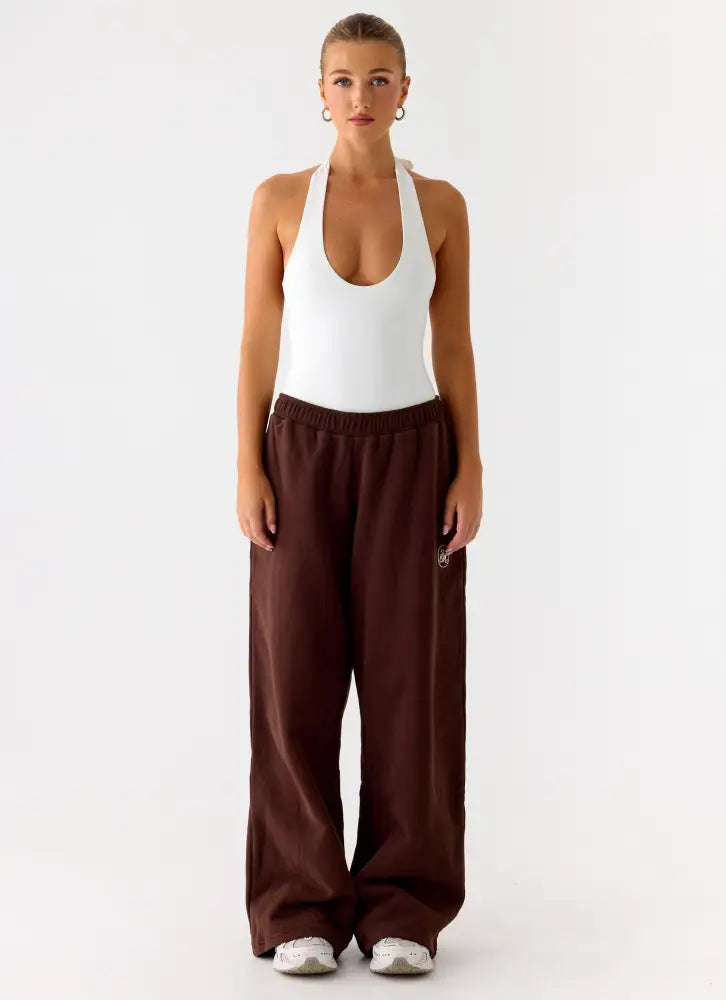 Signature Low Rise Sweatpants - Chocolate - Pants + Leggings
