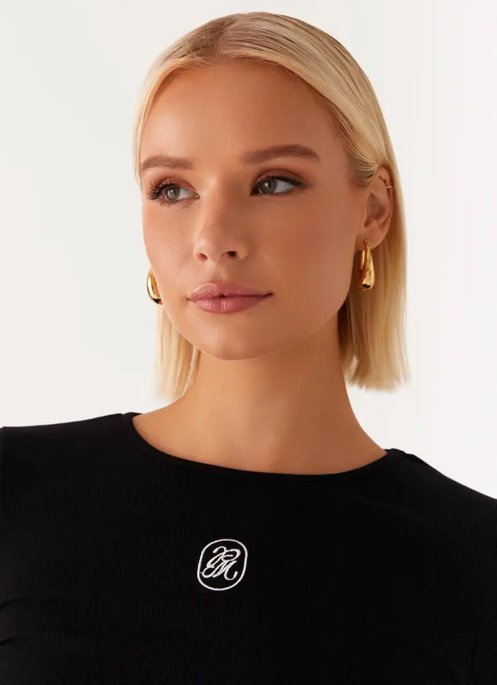 Signature Monogram Long Sleeve Tee - Black - Long Sleeve Tops