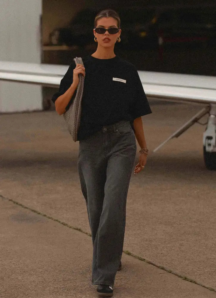 Signature Oversized Tee - Black - T-Shirts