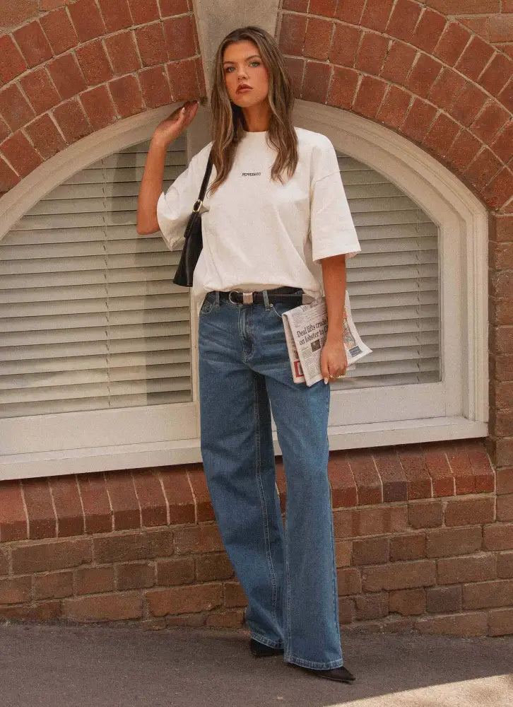 Signature Oversized Tee - White - T-Shirts